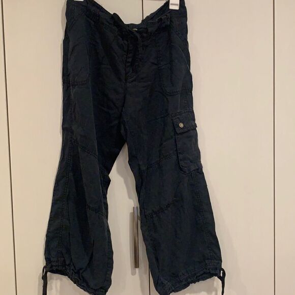 Black pants  - Picture 1 of 8